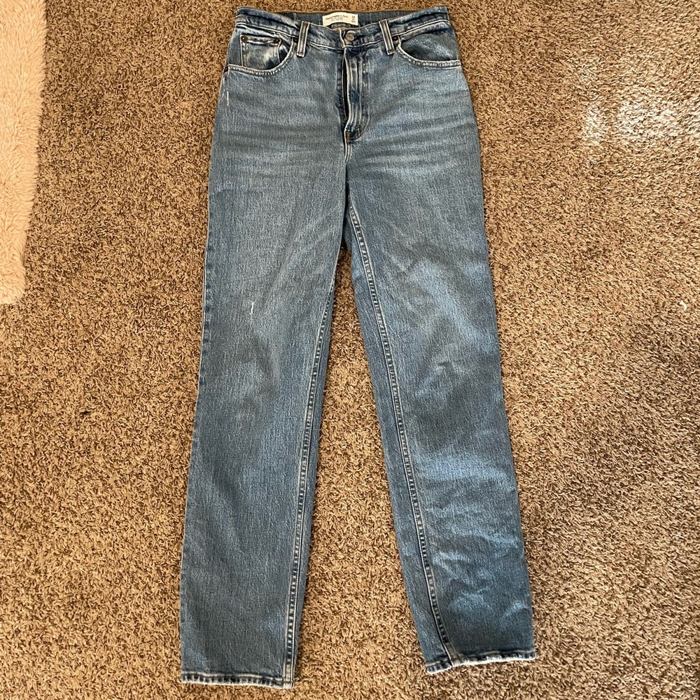 Abercrombie ultra high rise 90s straight jeans
